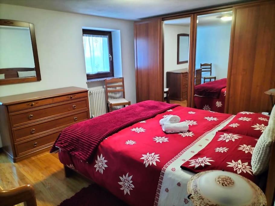Appartamento Di Montagna Lo Grop Chambave المظهر الخارجي الصورة