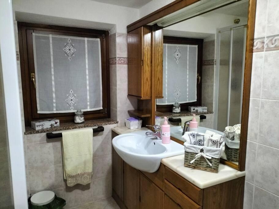 Appartamento Di Montagna Lo Grop Chambave المظهر الخارجي الصورة